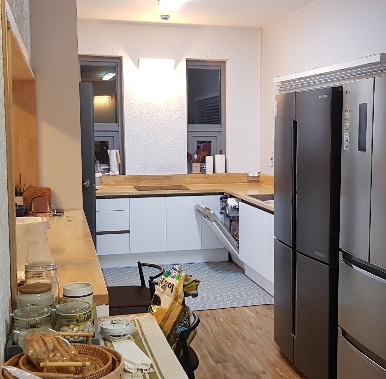 UNIQUEMAIN 대형LED/컨셉 렌탈스튜디오