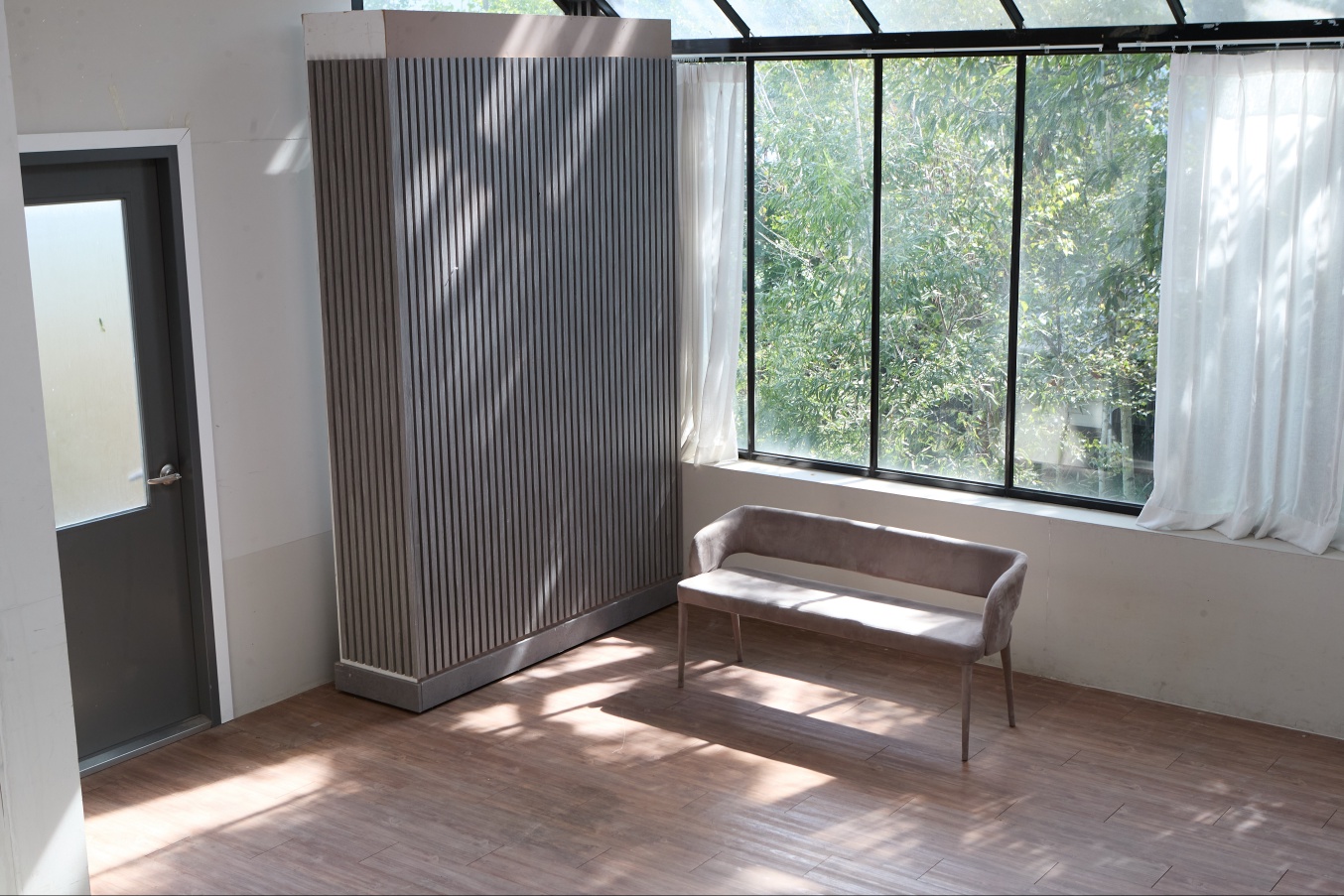 UNIQUEMAIN 대형LED/컨셉 렌탈스튜디오